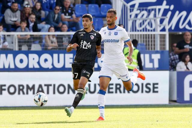 四川大胜宁波终结16连败 广厦大胜吉林38分